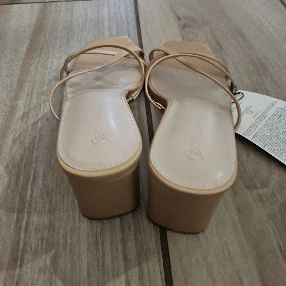 The Drop Amelie Tan Strappy Heeled Sandals Womens 8.5 Square Toe Slip On Nude.
